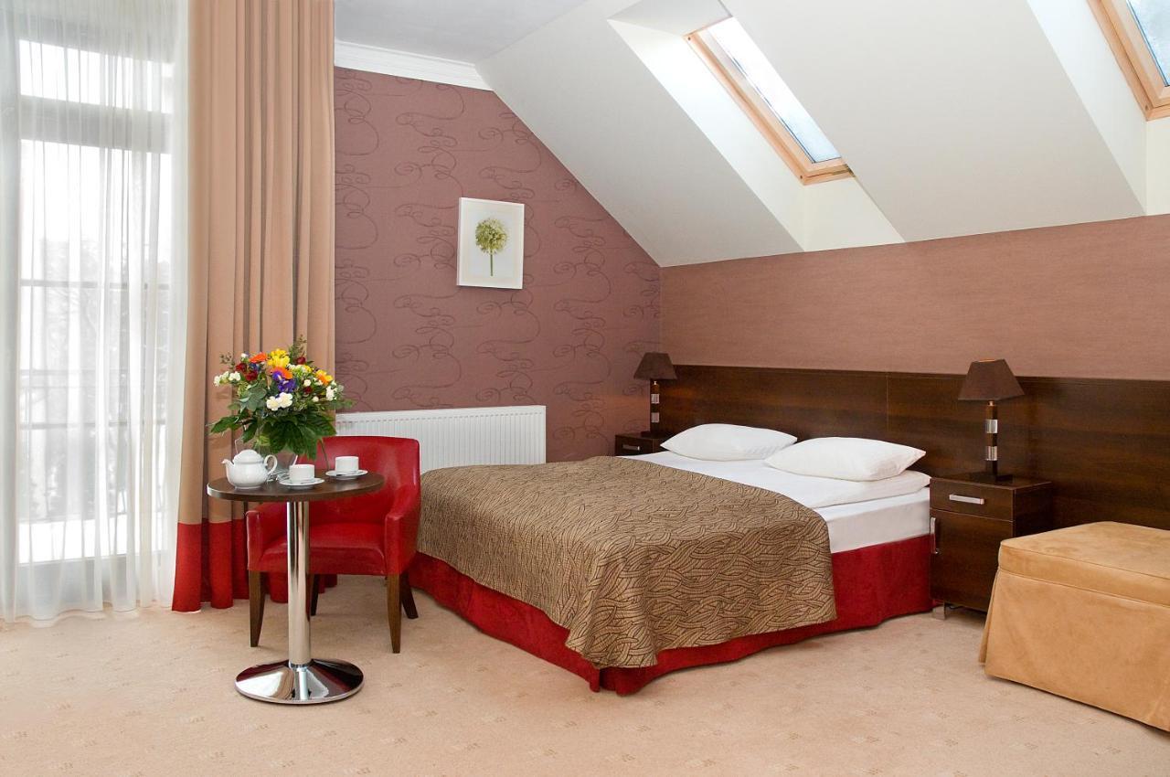 Hotel Rigga Willa Lucja วาดีสวาโวโว ภายนอก รูปภาพ